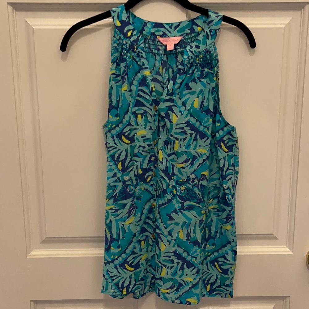 Lily Pulitzer silk top, size S.